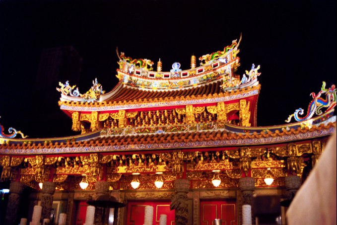 A temple in the chinatown of Yokohama. It is the opposite of Japanese temples