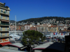 Vue du port de Nice et le mont Boron